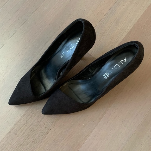 Aldo Pointed Toe Heels - Picture 3 of 7